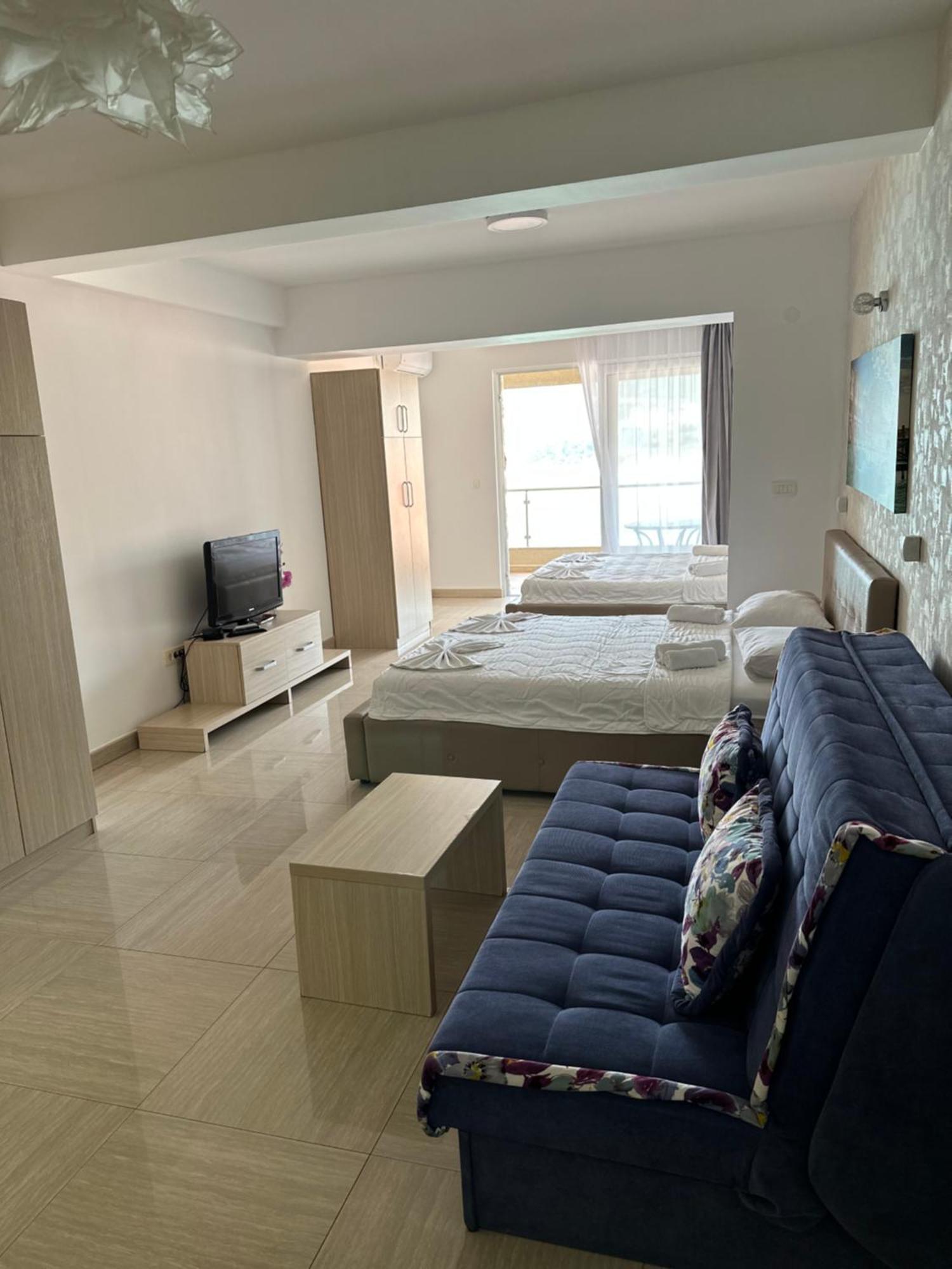 Aura Apartments Будва Екстер'єр фото